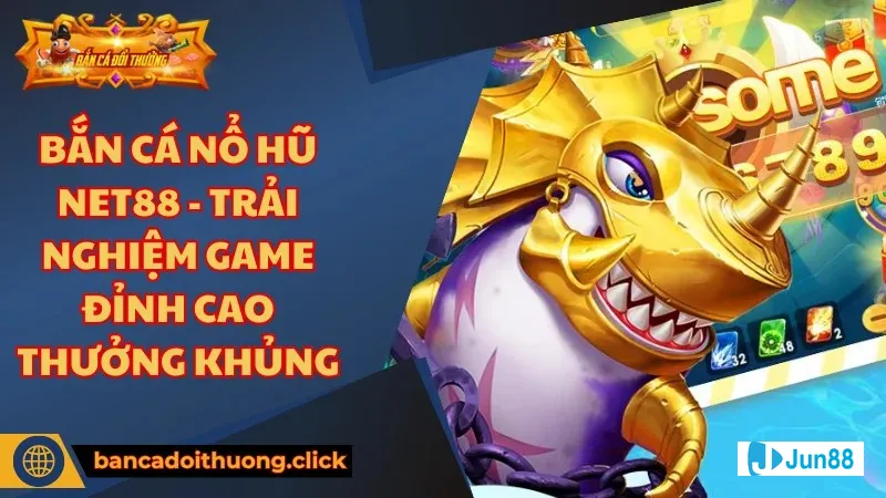 Cá lớn bơi trong biển sâu Cá lớn bơi trong biển sâu